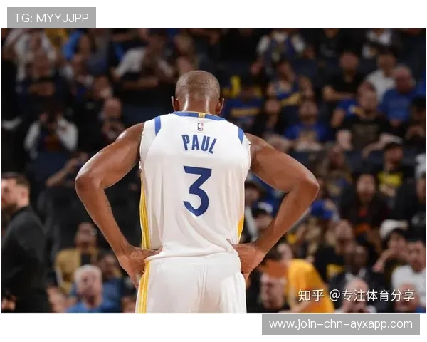 保罗指挥全队节奏，勇士攻守步调明显改善